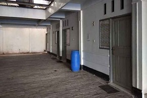 OYO 93774 Khaira Kos Dan PenginapanNearYani Heahlerr