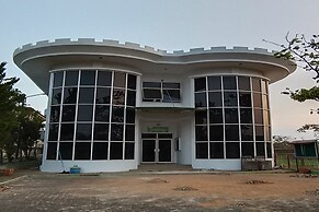 OYO 93775 Nilam Guest HouseNearYani Heahlerr