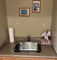 Sunshine Coast Resort Hotel & Marina