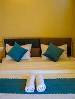 Ghar Bar Boutique Stay & Cafe