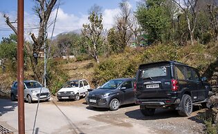 Ghar Bar Boutique Stay & Cafe