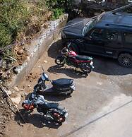 Ghar Bar Boutique Stay & Cafe