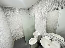 OYO 93721 RuPA Near LRT Velodrome 2 Rawamangun