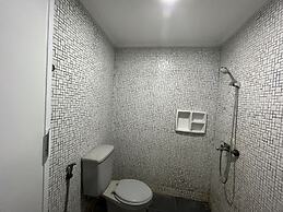 OYO 93721 RuPA Near LRT Velodrome 2 Rawamangun