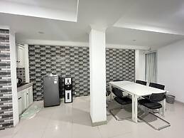 OYO 93721 RuPA Near LRT Velodrome 2 Rawamangun