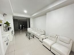 OYO 93721 RuPA Near LRT Velodrome 2 Rawamangun