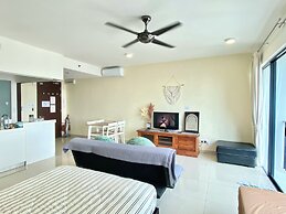 GreenerySuite Trefoil Setia Alam