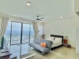 GreenerySuite Trefoil Setia Alam