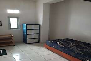 SPOT ON 93722 Shannhay Guest House Syariah