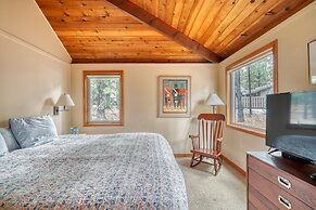 NEW Winter Retreat at Black Butte Ranch