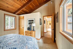 NEW Winter Retreat at Black Butte Ranch
