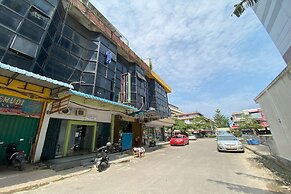 SPOT ON 93776 Intan HomestayNearAnugrah Sinar Lautan