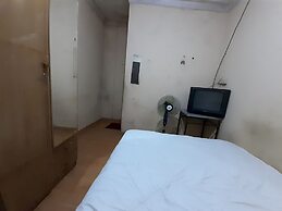 SPOT ON 93776 Intan HomestayNearAnugrah Sinar Lautan