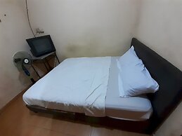 SPOT ON 93776 Intan HomestayNearAnugrah Sinar Lautan