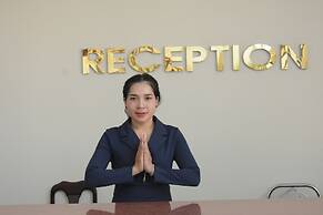 Coecco Xieng Khouang Hotel