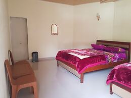 OYO 93780 Rudang Rudang Sibayak