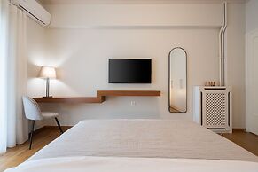Digital Nomad Friendly Apt in Athens