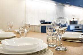 Digital Nomad Friendly Apt in Athens