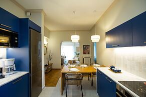 Digital Nomad Friendly Apt in Athens