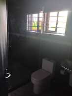 The Crib-Artist Residence