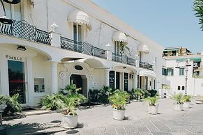Relais Corte degli Aragonesi