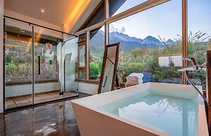 ShujiayuluVillafound Jade Hotel