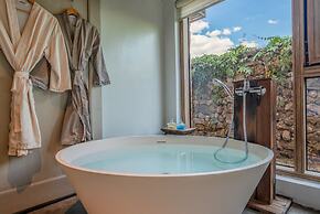 ShujiayuluVillafound Jade Hotel