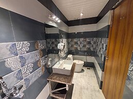 Le Cypress - Bareilly