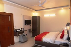 Le Cypress - Bareilly