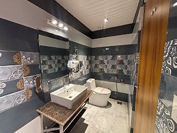 Le Cypress - Bareilly