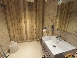 Le Cypress - Bareilly