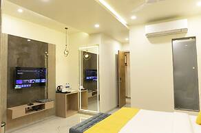 Le Cypress - Bareilly