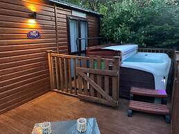 Stunning 3-bed Lodge in Windermere