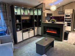 Stunning 3-bed Lodge in Windermere