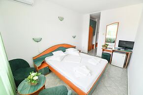 Complex Tismana All Inclusive