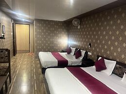 Hotel The Amar Grand