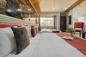 Hotel The Amar Grand