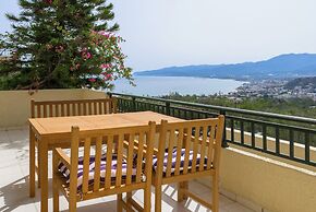 Blue Horizon Apartments