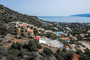 Blue Horizon Apartments