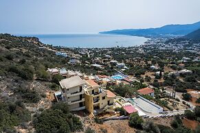 Blue Horizon Apartments