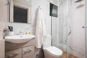 Blue Horizon Apartments