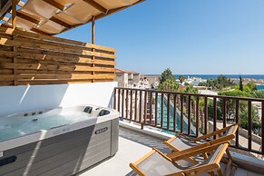 Costa Lindia Beach Resort