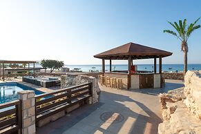 Costa Lindia Beach Resort