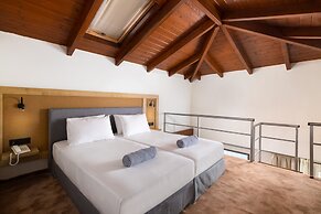 Costa Lindia Beach Resort