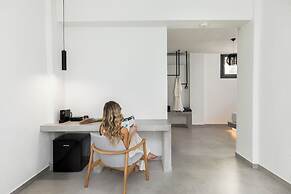 Blé Suites Santorini