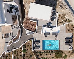 Blé Suites Santorini