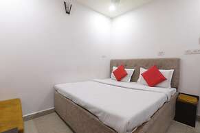 Goroomgo Metro Regency Lucknow