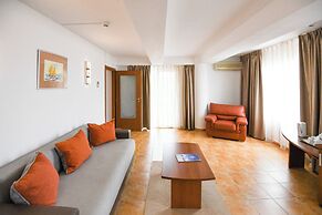 Complex Modern Mamaia All Inclusive