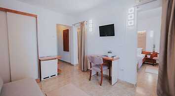 Complex Modern Mamaia All Inclusive