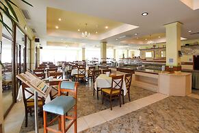 Complex Modern Mamaia All Inclusive